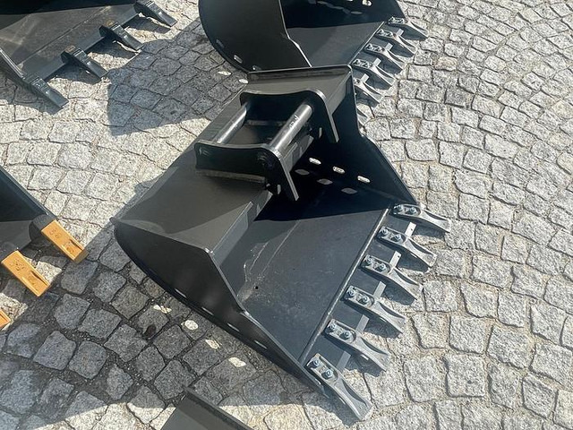 Big Tieflöffel 70 cm mit Martin M03 Aufnahme - بكت: صور 3 Big Tieflöffel 70 cm mit Martin M03 Aufnahme - بكت: صور 3