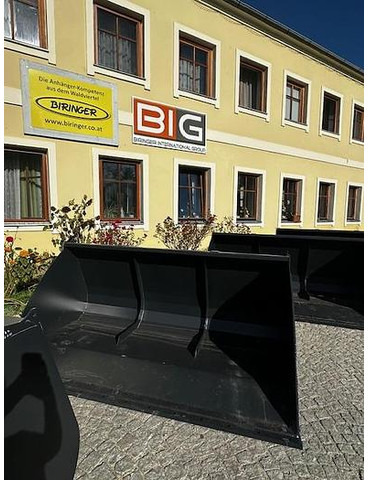 Big Volumenschaufel 240 cm mit Weidemann Aufnahme - بكت: صور 1 Big Volumenschaufel 240 cm mit Weidemann Aufnahme - بكت: صور 1