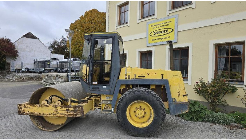 Bomag BW172D-2 Rüttel/Vibrationswalze - محدلة (زراعي): صور 4 Bomag BW172D-2 Rüttel/Vibrationswalze - محدلة (زراعي): صور 4