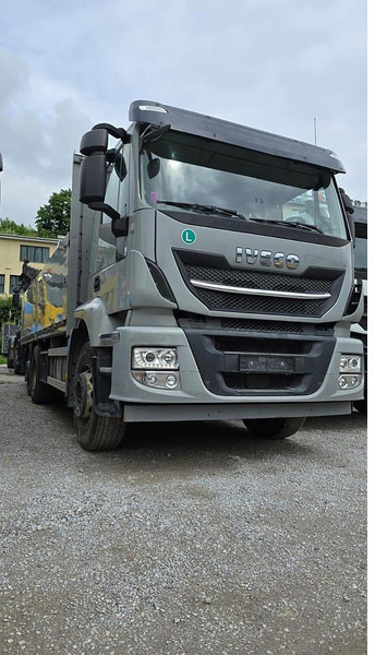 Iveco Stralis 6x2 Baustoffpritsche mit Hiab 228-E5 Kran - شاحنات مسطحة: صور 2 Iveco Stralis 6x2 Baustoffpritsche mit Hiab 228-E5 Kran - شاحنات مسطحة: صور 2