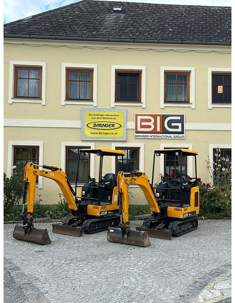 JCB 16C-1 - حفارة مصغرة: صور 1 JCB 16C-1 - حفارة مصغرة: صور 1