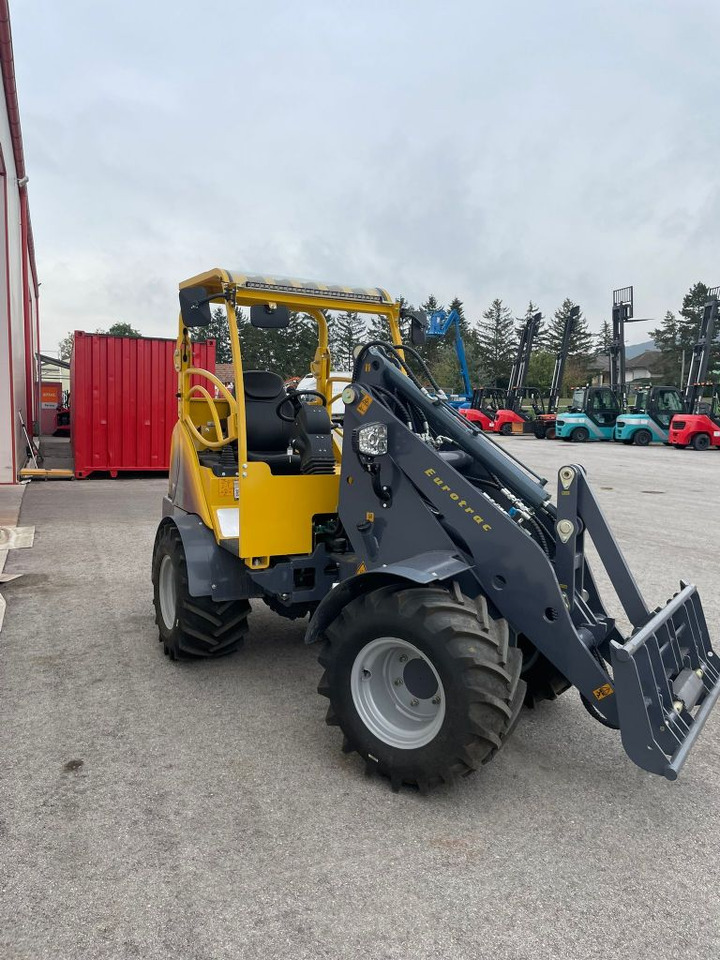 Eurotrac Eurotrac 820/W12S - اللودر بعجل: صور 4 Eurotrac Eurotrac 820/W12S - اللودر بعجل: صور 4