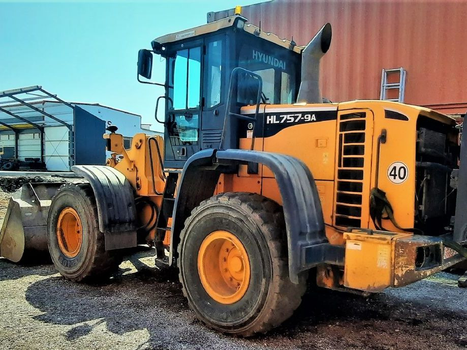 Hyundai HL757-9A - اللودر بعجل: صور 2 Hyundai HL757-9A - اللودر بعجل: صور 2