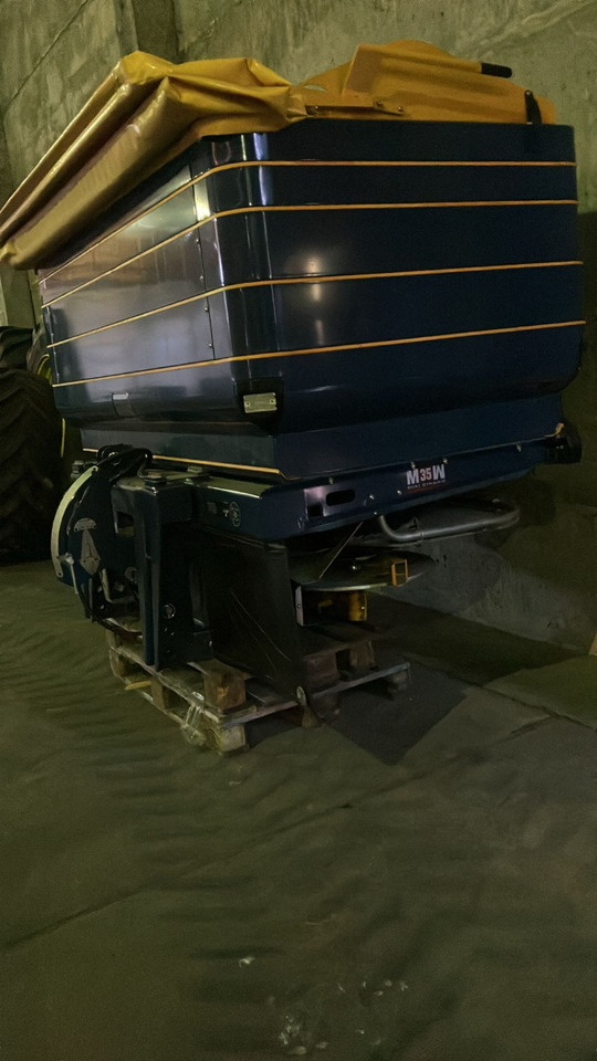 Bogballe M35W M1 Base - آلة الرش: صور 1 Bogballe M35W M1 Base - آلة الرش: صور 1