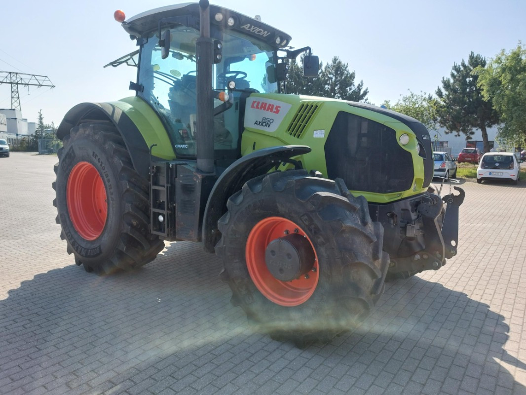 CLAAS Axion 850 - جرار: صور 5 CLAAS Axion 850 - جرار: صور 5