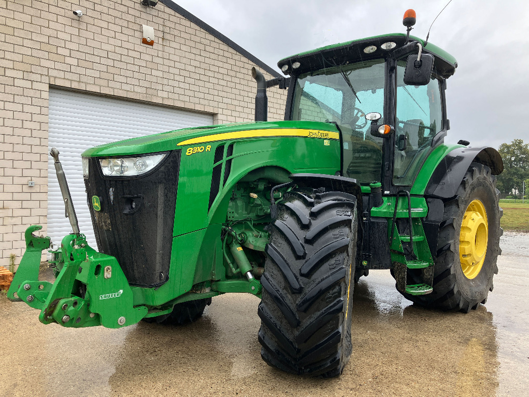 John Deere 8310R - جرار: صور 1 John Deere 8310R - جرار: صور 1