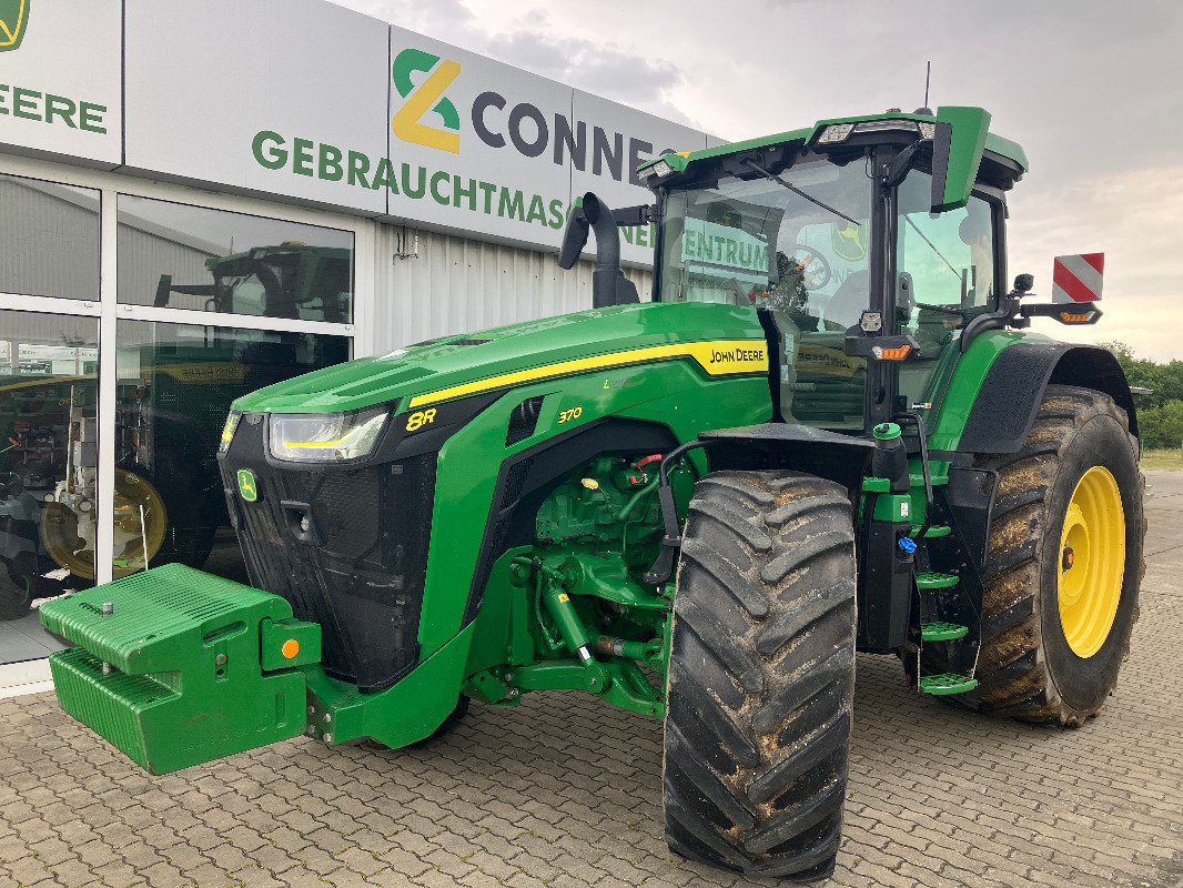 John Deere 8R370 - جرار: صور 1 John Deere 8R370 - جرار: صور 1