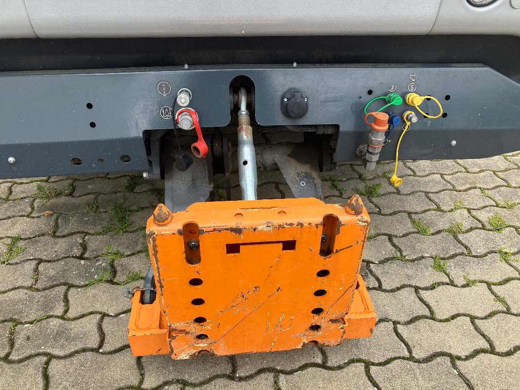 Kiefer Boki 1152B - مركبة الخدمات الكهربائية: صور 4 Kiefer Boki 1152B - مركبة الخدمات الكهربائية: صور 4