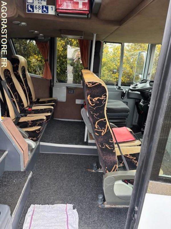 AUTOCAR VANHOOL TX 20 EURO 6 - 2015 - 507000km - سياحية حافلة: صور 5 AUTOCAR VANHOOL TX 20 EURO 6 - 2015 - 507000km - سياحية حافلة: صور 5