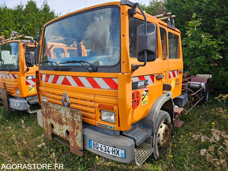 Ampiroll Renault midliner M150 - 1996 - 162519KM - BQ434HX - شاحنة ذات الخطاف: صور 1 Ampiroll Renault midliner M150 - 1996 - 162519KM - BQ434HX - شاحنة ذات الخطاف: صور 1