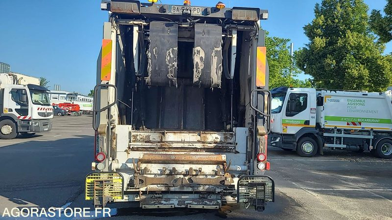 BA 543 PD - MERCEDES ECONIC 2633 - 2010 - 256434KM - شاحنة القمامة: صور 3 BA 543 PD - MERCEDES ECONIC 2633 - 2010 - 256434KM - شاحنة القمامة: صور 3