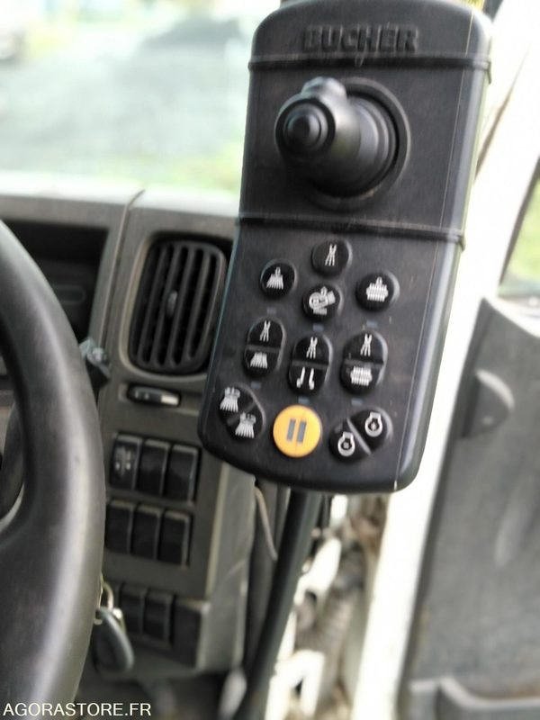 BALAYEUSE DM-075-AD - سياره كنس شوارع: صور 5 BALAYEUSE DM-075-AD - سياره كنس شوارع: صور 5