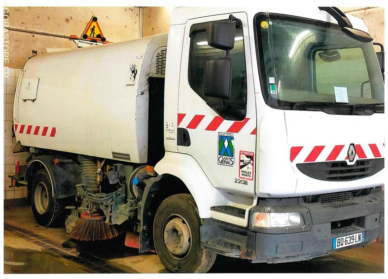 BALAYEUSE de Voiries- RENAULT MIDLUM 220 DXI avec aspiratrice EUROVOIRIE - سياره كنس شوارع: صور 2 BALAYEUSE de Voiries- RENAULT MIDLUM 220 DXI avec aspiratrice EUROVOIRIE - سياره كنس شوارع: صور 2