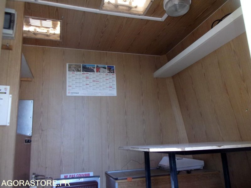 BARAQUE CHANTIER WC VESTIAIRE COIN REPOS N° 2 - معدات البناء: صور 5 BARAQUE CHANTIER WC VESTIAIRE COIN REPOS N° 2 - معدات البناء: صور 5