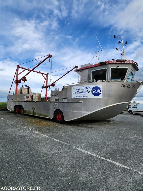 أخرى BATEAU A MOTEUR AMPHIBIE - LA BELLE DE CANCALE: صور 7 أخرى BATEAU A MOTEUR AMPHIBIE - LA BELLE DE CANCALE: صور 7