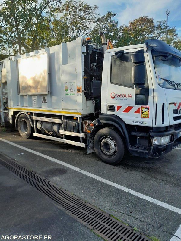 BOM 16T IVECO GNC NON ROULANT( 6042-66ICAM571X) - شاحنة القمامة: صور 3 BOM 16T IVECO GNC NON ROULANT( 6042-66ICAM571X) - شاحنة القمامة: صور 3