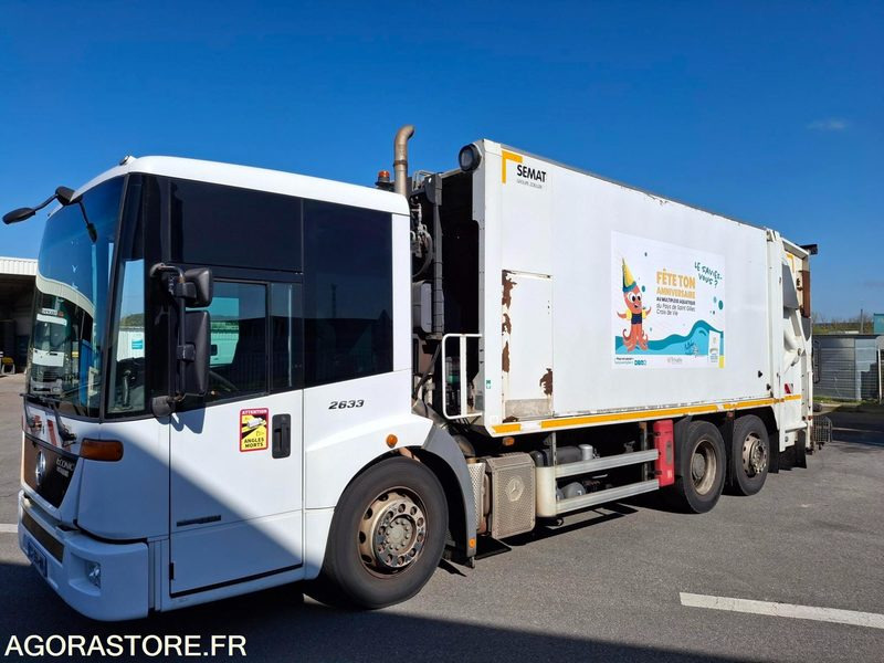 BOM Mercedes Econic 243135 kms 2013 - شاحنة القمامة: صور 2 BOM Mercedes Econic 243135 kms 2013 - شاحنة القمامة: صور 2