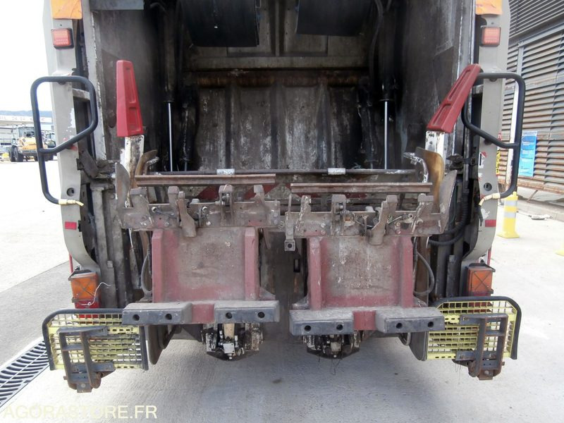 Benne Renault Premium 29HAB2 SEMAT - 2008 - 185600 kms - شاحنة القمامة: صور 5 Benne Renault Premium 29HAB2 SEMAT - 2008 - 185600 kms - شاحنة القمامة: صور 5