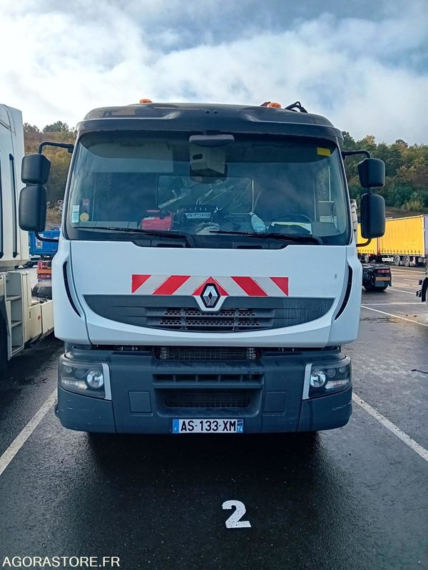 Benne ordure ménagère grue - RENAULT - شاحنة القمامة: صور 4 Benne ordure ménagère grue - RENAULT - شاحنة القمامة: صور 4