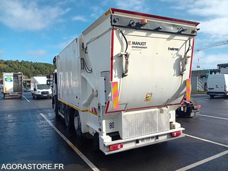 Benne ordure ménagère grue - RENAULT - شاحنة القمامة: صور 3 Benne ordure ménagère grue - RENAULT - شاحنة القمامة: صور 3