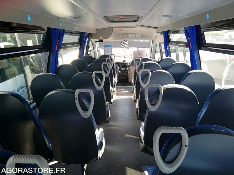 Bus Iveco UNVI 70C17 - 2017 - 120 000 km - حافلة مدرسية: صور 4 Bus Iveco UNVI 70C17 - 2017 - 120 000 km - حافلة مدرسية: صور 4