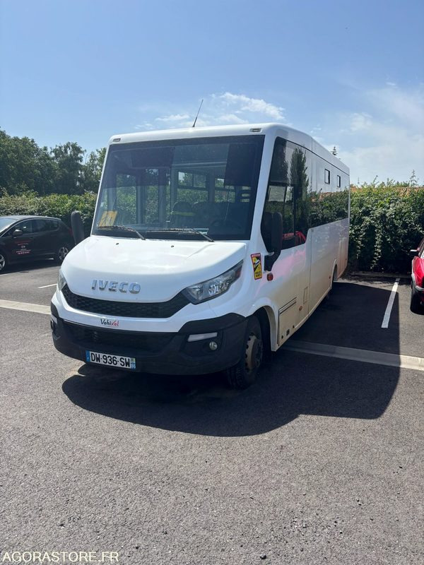 Bus Iveco moteur HS - حافلة: صور 2 Bus Iveco moteur HS - حافلة: صور 2