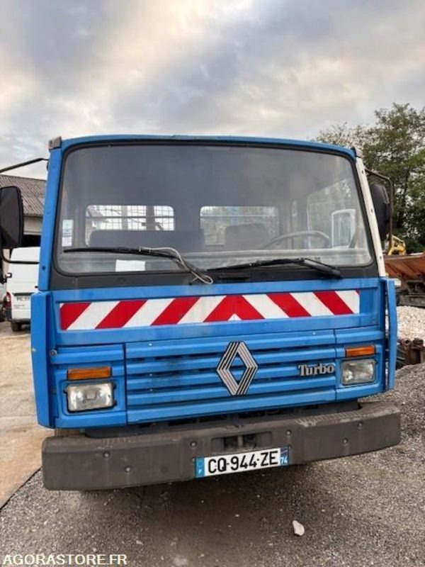CAMION BENNE (TRI-BENNE) RENAULT S120 MIDLINER 1991 221000 KM - قلابات: صور 1 CAMION BENNE (TRI-BENNE) RENAULT S120 MIDLINER 1991 221000 KM - قلابات: صور 1