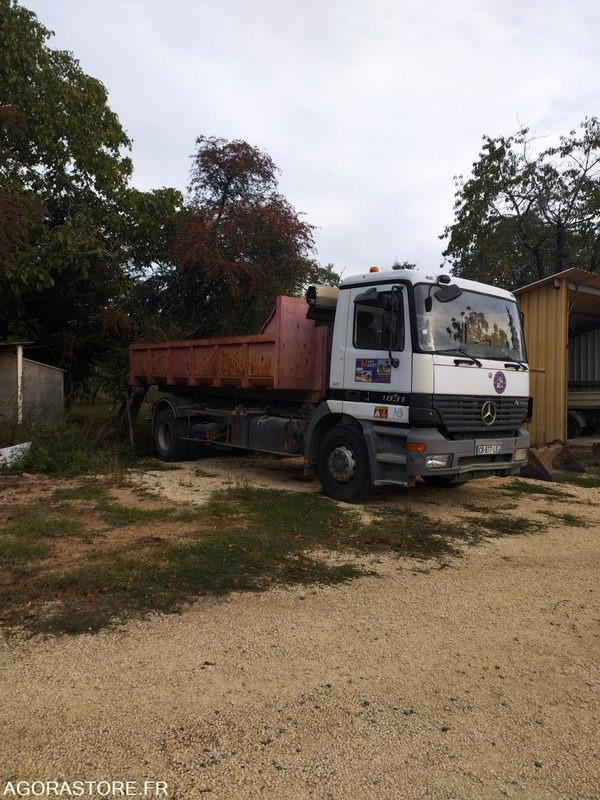 CAMION MERCEDES AMPLIROLL - 2002 - 766 000km - شاحنة: صور 3 CAMION MERCEDES AMPLIROLL - 2002 - 766 000km - شاحنة: صور 3