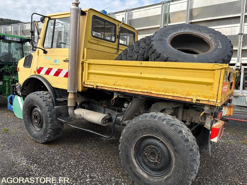CAMION MERCEDES UNIMOG 1200 - شاحنة: صور 4 CAMION MERCEDES UNIMOG 1200 - شاحنة: صور 4