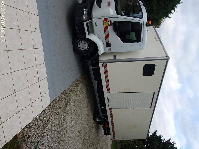 CAMION PORTEUR RENAULT ATELIER ET BASE DE VIE - شاحنة: صور 1 CAMION PORTEUR RENAULT ATELIER ET BASE DE VIE - شاحنة: صور 1