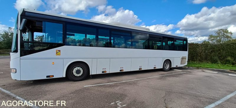CAR IRISBUS - CROSSWAY -MEC 2009 / 383293 KM - CW183YR (10304) - حافلة مدرسية: صور 2 CAR IRISBUS - CROSSWAY -MEC 2009 / 383293 KM - CW183YR (10304) - حافلة مدرسية: صور 2