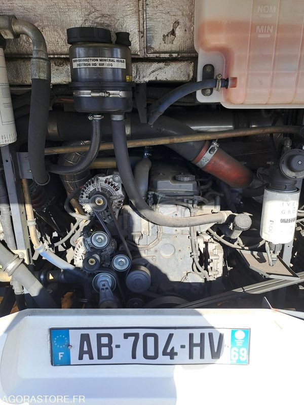 CAR-IRISBUS-RECREO N°12054(7590)-MEC-2009/276061 KM-AB704HV - حافلة مدرسية: صور 5 CAR-IRISBUS-RECREO N°12054(7590)-MEC-2009/276061 KM-AB704HV - حافلة مدرسية: صور 5