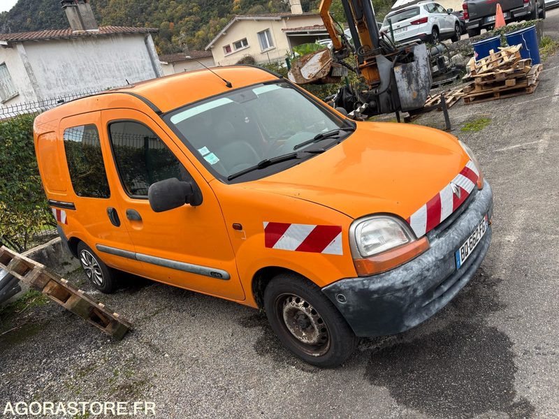 CEB126 RENAULT KANGOO 1.9D - فان المدمجة: صور 1 CEB126 RENAULT KANGOO 1.9D - فان المدمجة: صور 1
