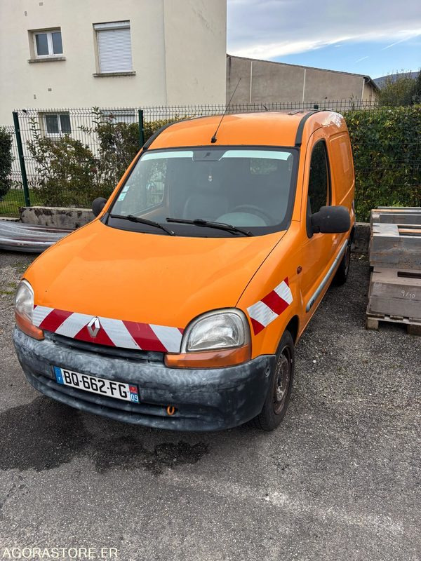 CEB126 RENAULT KANGOO 1.9D - فان المدمجة: صور 3 CEB126 RENAULT KANGOO 1.9D - فان المدمجة: صور 3
