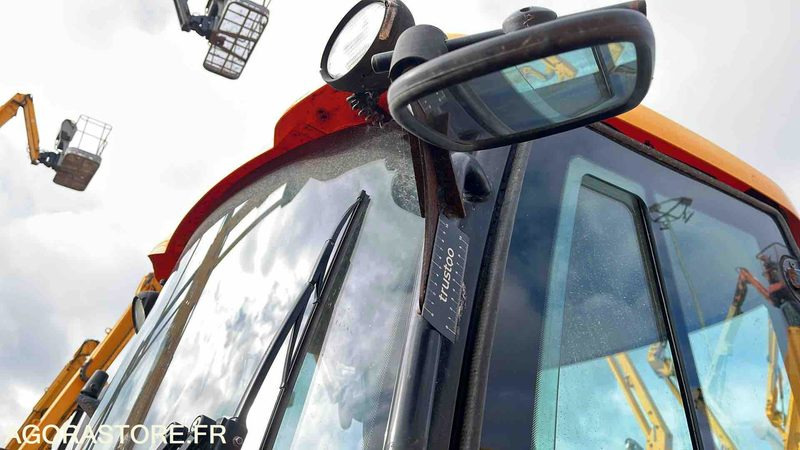 CHARGEUR JCB 406T4 - 2018 / 2053H (KUB850010568) - لودر: صور 5 CHARGEUR JCB 406T4 - 2018 / 2053H (KUB850010568) - لودر: صور 5