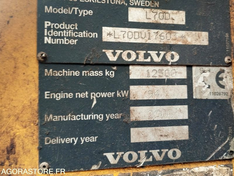 لودر CHARGEUSE SUR PNEUS VOLVO L70D de 2000 n°17603 A REPARER: صور 11