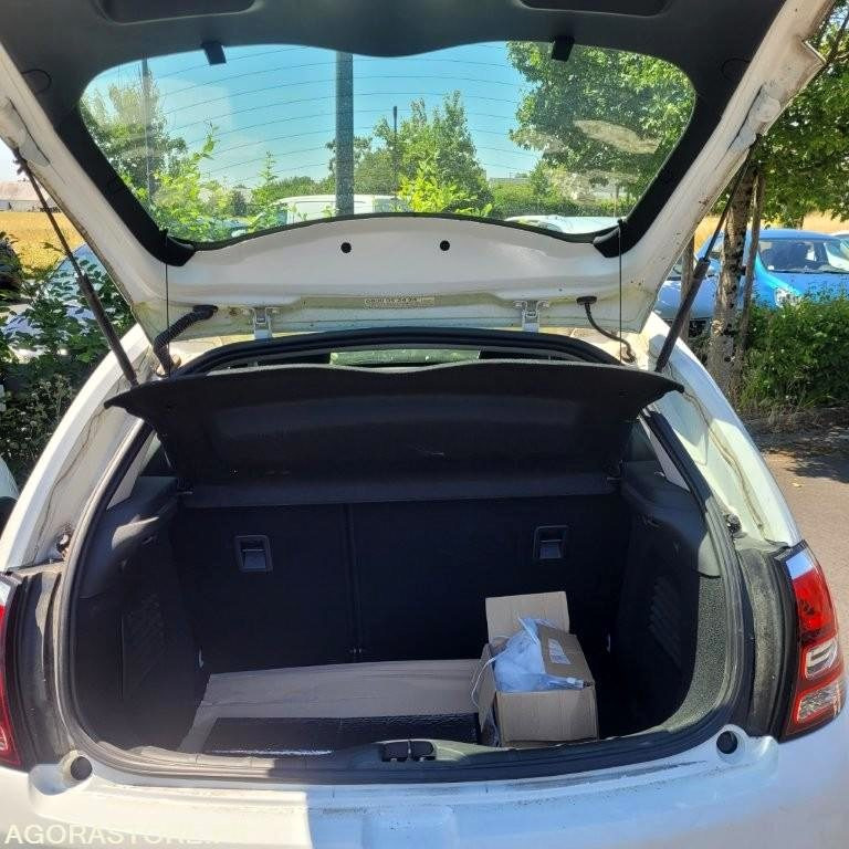 CITROEN C3 II 1.0 VTi 68 cv - سيارة: صور 5 CITROEN C3 II 1.0 VTi 68 cv - سيارة: صور 5