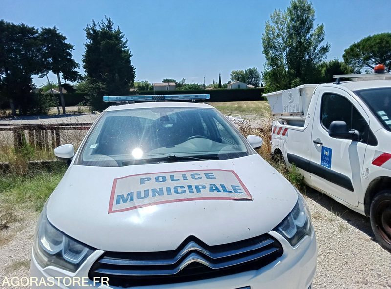 CITROEN C4 - سيارة: صور 5 CITROEN C4 - سيارة: صور 5