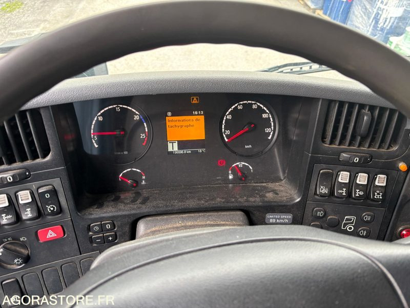 تأجير  CNH14-08 SCANIA P380 4X4 CNH14-08 SCANIA P380 4X4: صور 9