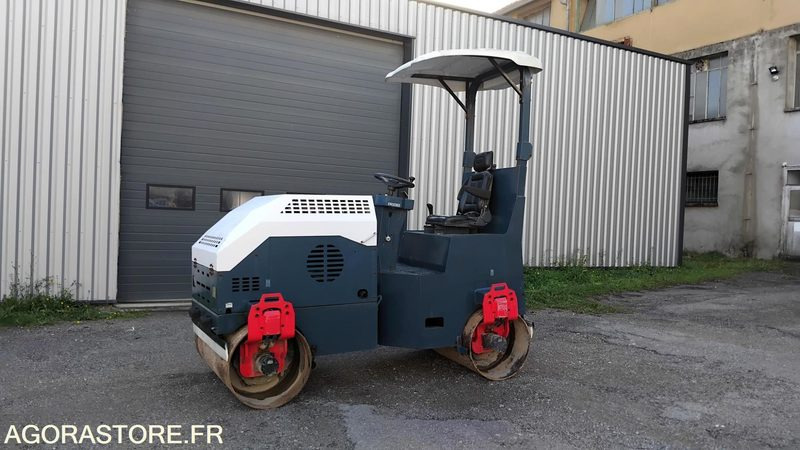 COMPACTEUR ROUTIER - مدحلة: صور 2 COMPACTEUR ROUTIER - مدحلة: صور 2