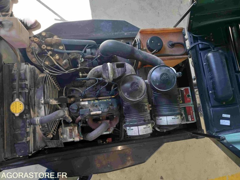 COMPRESSEUR DE CHANTIER S35 SULLAIR - 2001 - 197H -FONCTIONNEL VENDU DANS L ETAT - ضاغط الهواء: صور 5 COMPRESSEUR DE CHANTIER S35 SULLAIR - 2001 - 197H -FONCTIONNEL VENDU DANS L ETAT - ضاغط الهواء: صور 5