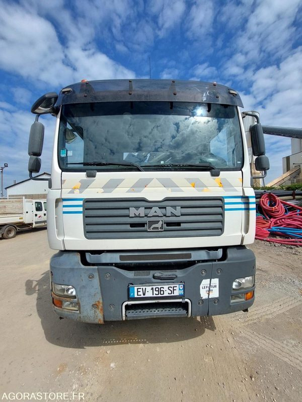Camion 6x4 Tribenne/Grue - EV-196-SF / 2008 / 354 442 KM - شاحنة: صور 5 Camion 6x4 Tribenne/Grue - EV-196-SF / 2008 / 354 442 KM - شاحنة: صور 5