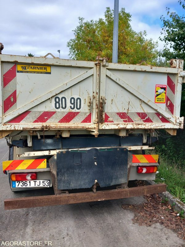 Camion Benne Renault 7361TJ53 - قلابات: صور 3 Camion Benne Renault 7361TJ53 - قلابات: صور 3