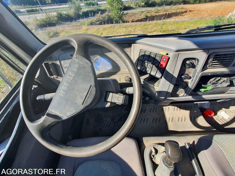 Camion Benne Renault Midlum -2005 - 10T - 250000km - قلابات: صور 3 Camion Benne Renault Midlum -2005 - 10T - 250000km - قلابات: صور 3