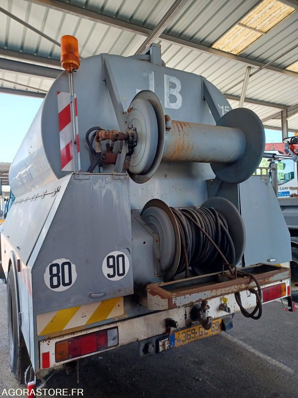 Camion HP / BERLIET 1976 4369GE69 Equipement incomplet - فراغ شاحنة: صور 5 Camion HP / BERLIET 1976 4369GE69 Equipement incomplet - فراغ شاحنة: صور 5