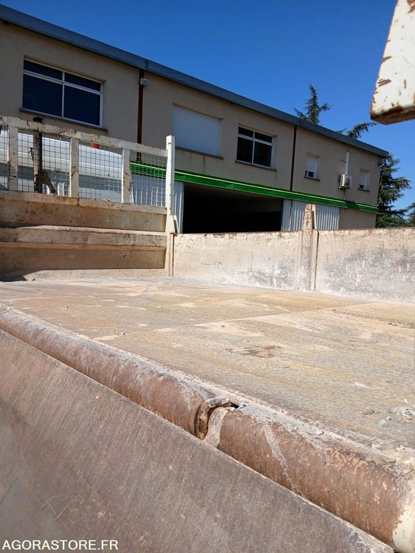 Camion Renault 150 - 2000 - 480392kms - قلابات: صور 4 Camion Renault 150 - 2000 - 480392kms - قلابات: صور 4