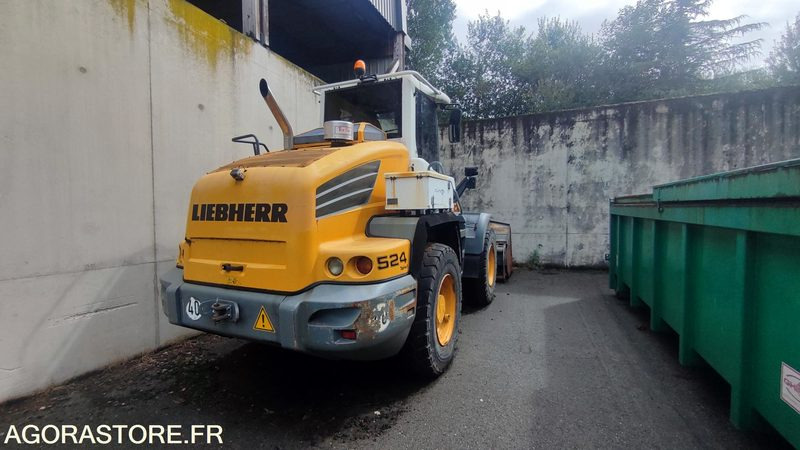 Chargeuse LIEBHERR L524 avec godet haut déversement - 2012 - لودر: صور 2 Chargeuse LIEBHERR L524 avec godet haut déversement - 2012 - لودر: صور 2