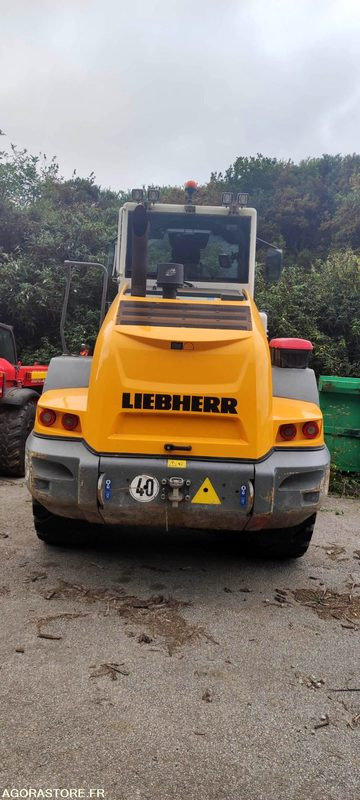 Chargeuse Liebherr L546 - لودر: صور 3 Chargeuse Liebherr L546 - لودر: صور 3