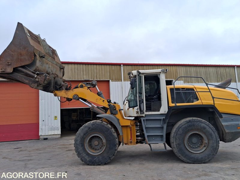 Chargeuse Liebherr L550 Xpower - 2016 / 16298 Heures - لودر: صور 2 Chargeuse Liebherr L550 Xpower - 2016 / 16298 Heures - لودر: صور 2