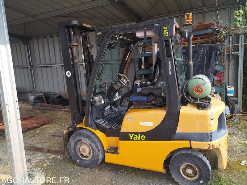 Chariot Élévateur YALE GLP25VX (2007) - Pour Pièces ou Réparation - رافعة شوكية تعمل بالغاز: صور 1 Chariot Élévateur YALE GLP25VX (2007) - Pour Pièces ou Réparation - رافعة شوكية تعمل بالغاز: صور 1